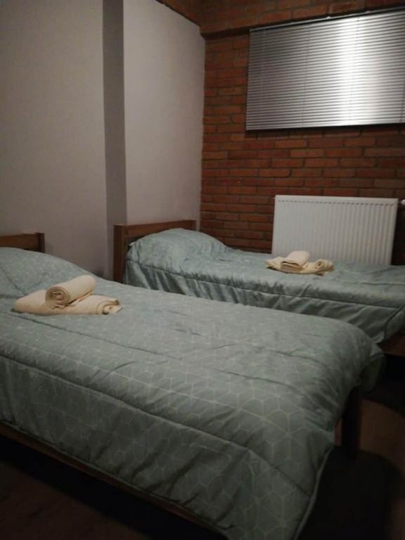 Тбилиси: This Apartment is Very Comfortable, Quiet, Nice With Kind Attitude