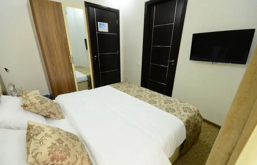 Батуми: Come visit Glorious Batumi and stay in this lovely double room