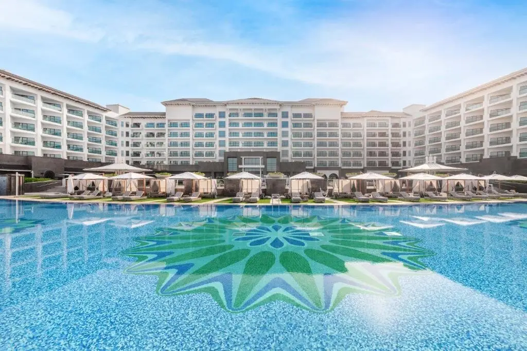 Taj Exotica Resort & Spa, The Palm, Dubai — фото 1