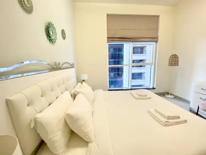 Дубай: Spacious 1 Bed Marina Walk Dubai Marina Apartments