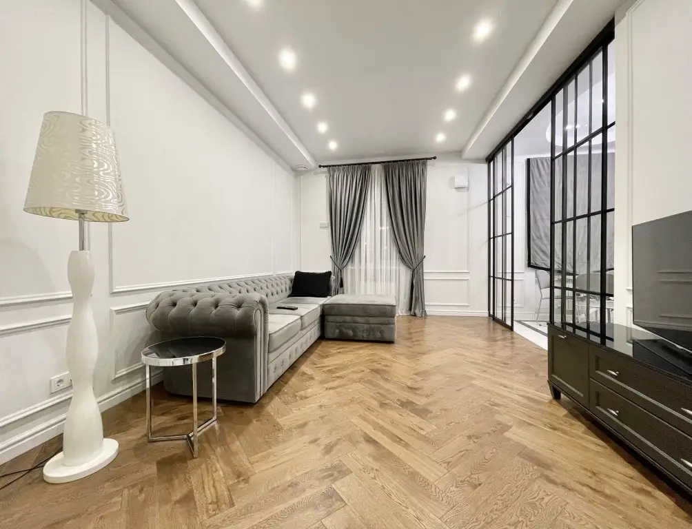 Минск: Апартаменты 4-комнатные HomeApart Свердлова, 26