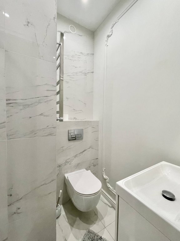 Минск: Апартаменты 4-комнатные HomeApart Свердлова, 26