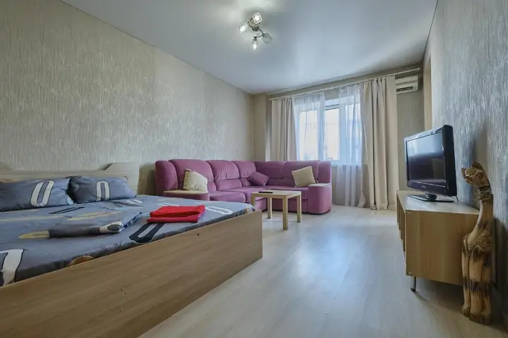 Томск: Апартаменты на Беленца 6