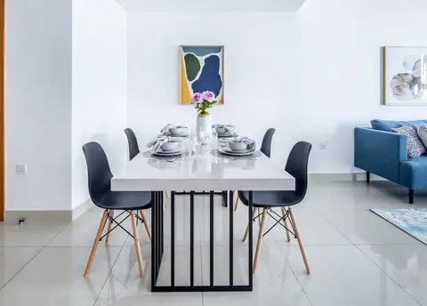 Sophisticated 1BR Apartment in Dubai Marina — фото 1
