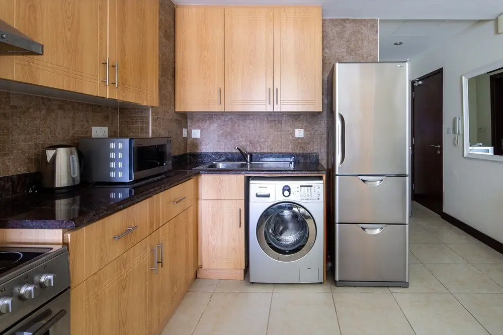 Дубай: Spacious + Modern Studio in JLT - Sleeps 3