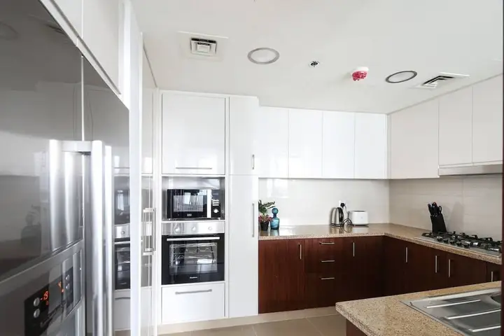 Дубай: Spectacular 2BR in Beautiful Burj Vista!
