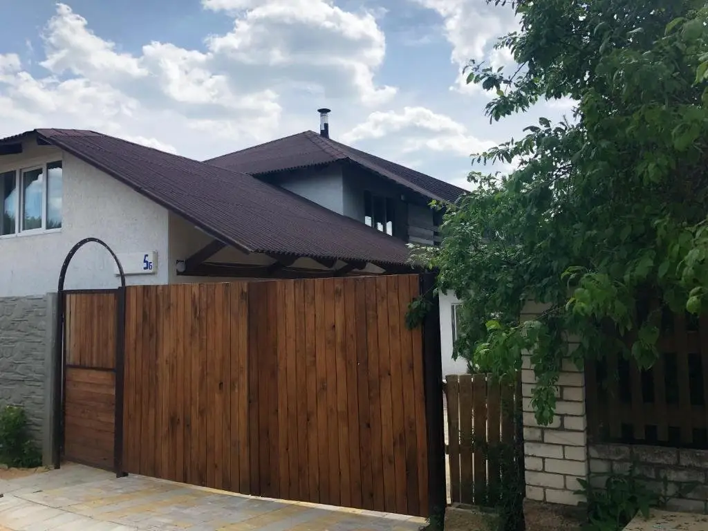 Чертяж: Гостевой дом House Lesnoy