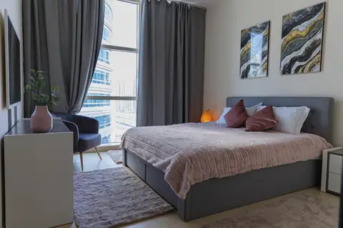 Апартаменты Lovely 2 bedroom apartment in Dubai Marina — фото 1