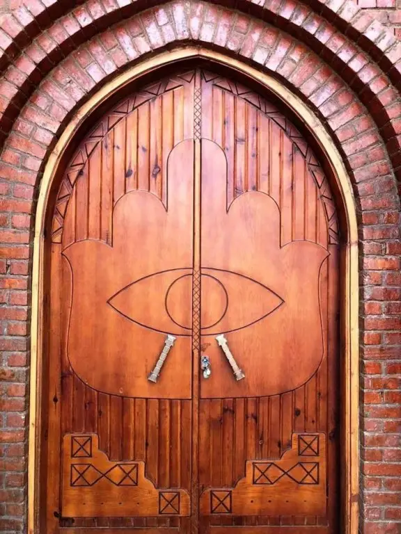 Луксор: The Healing House