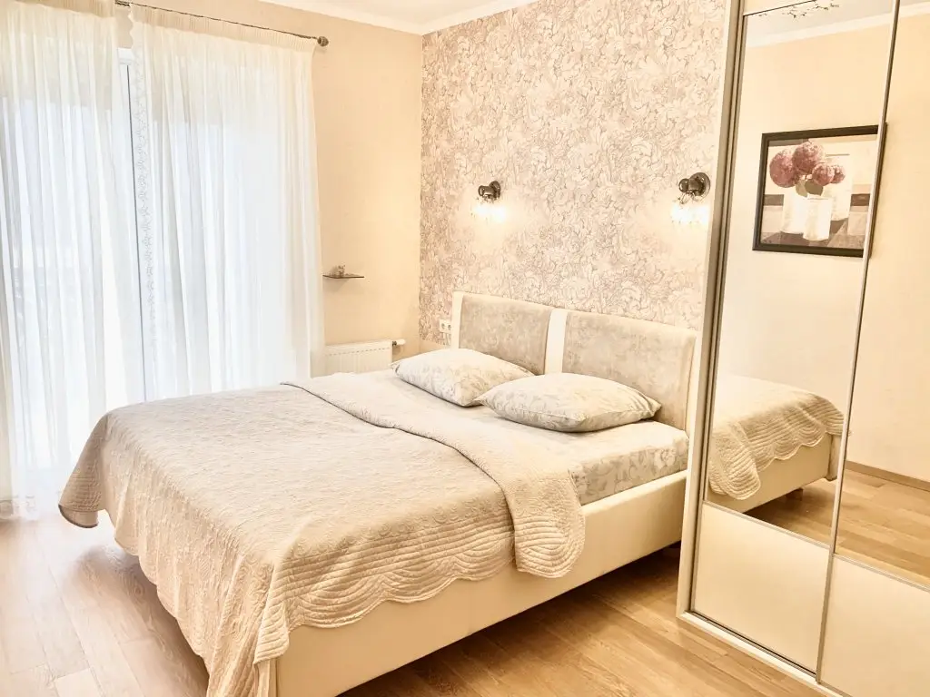 Минск: Апартаменты Apartment on Repina 4