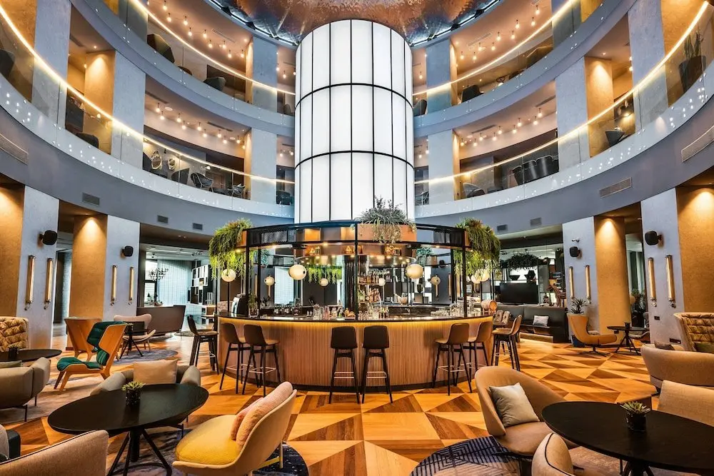 Баку: Courtyard by Marriott Baku