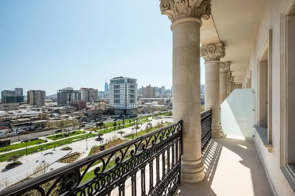 Баку: Courtyard by Marriott Baku
