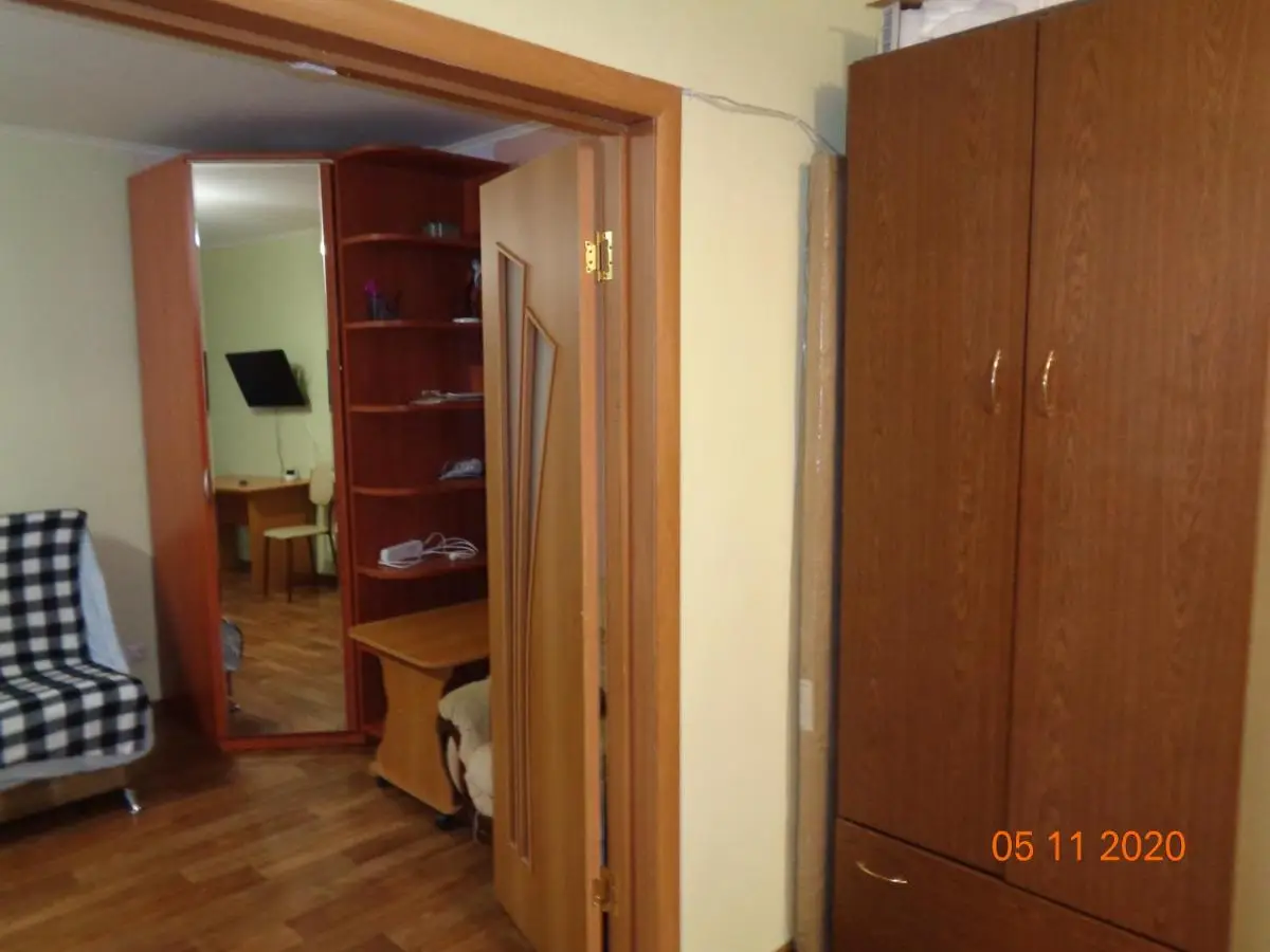 Томск: Uchebnaya 7 - 2 Bedroom