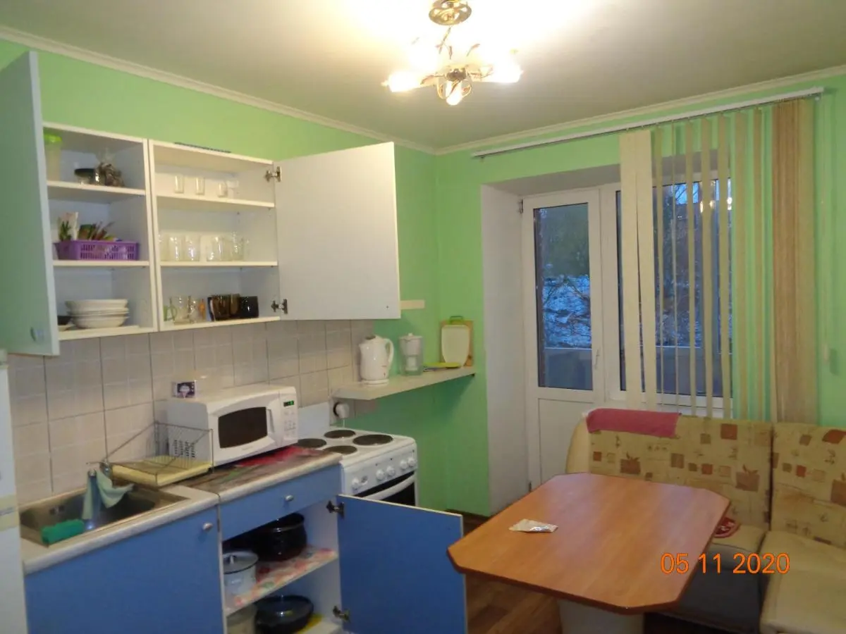 Томск: Uchebnaya 7 - 2 Bedroom