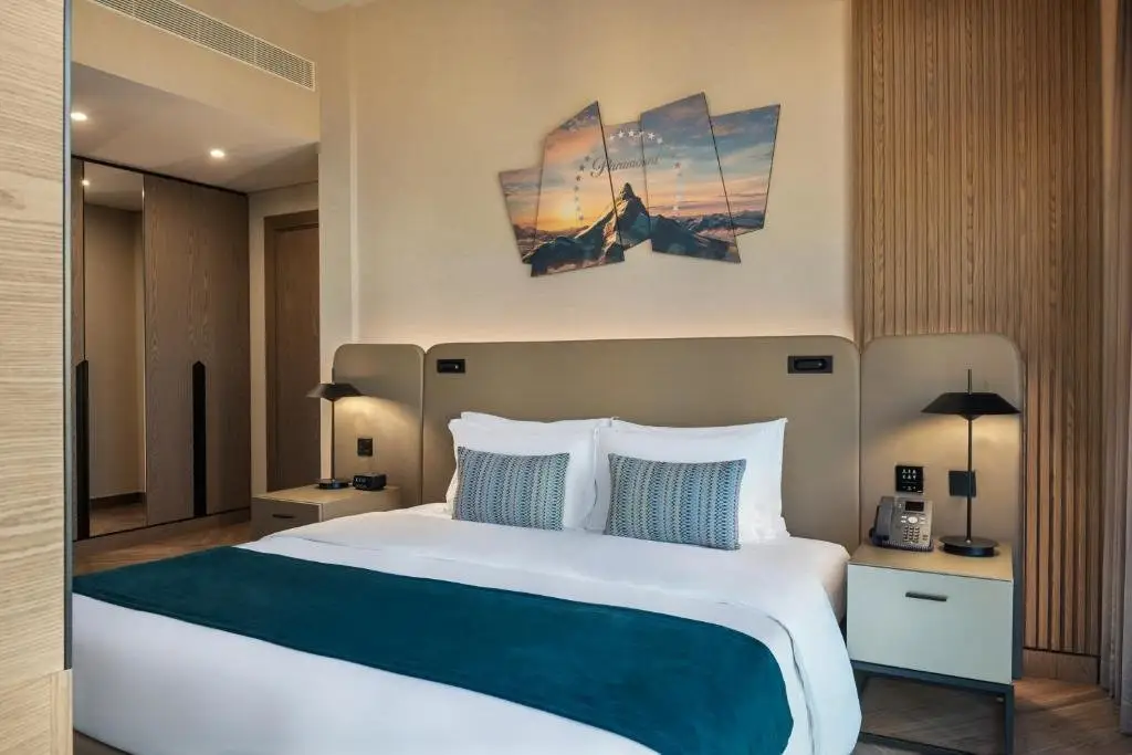 Дубай: Paramount Hotel Midtown