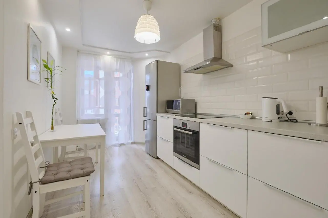 Томск: Apartment Petrovskie on Frunze 46