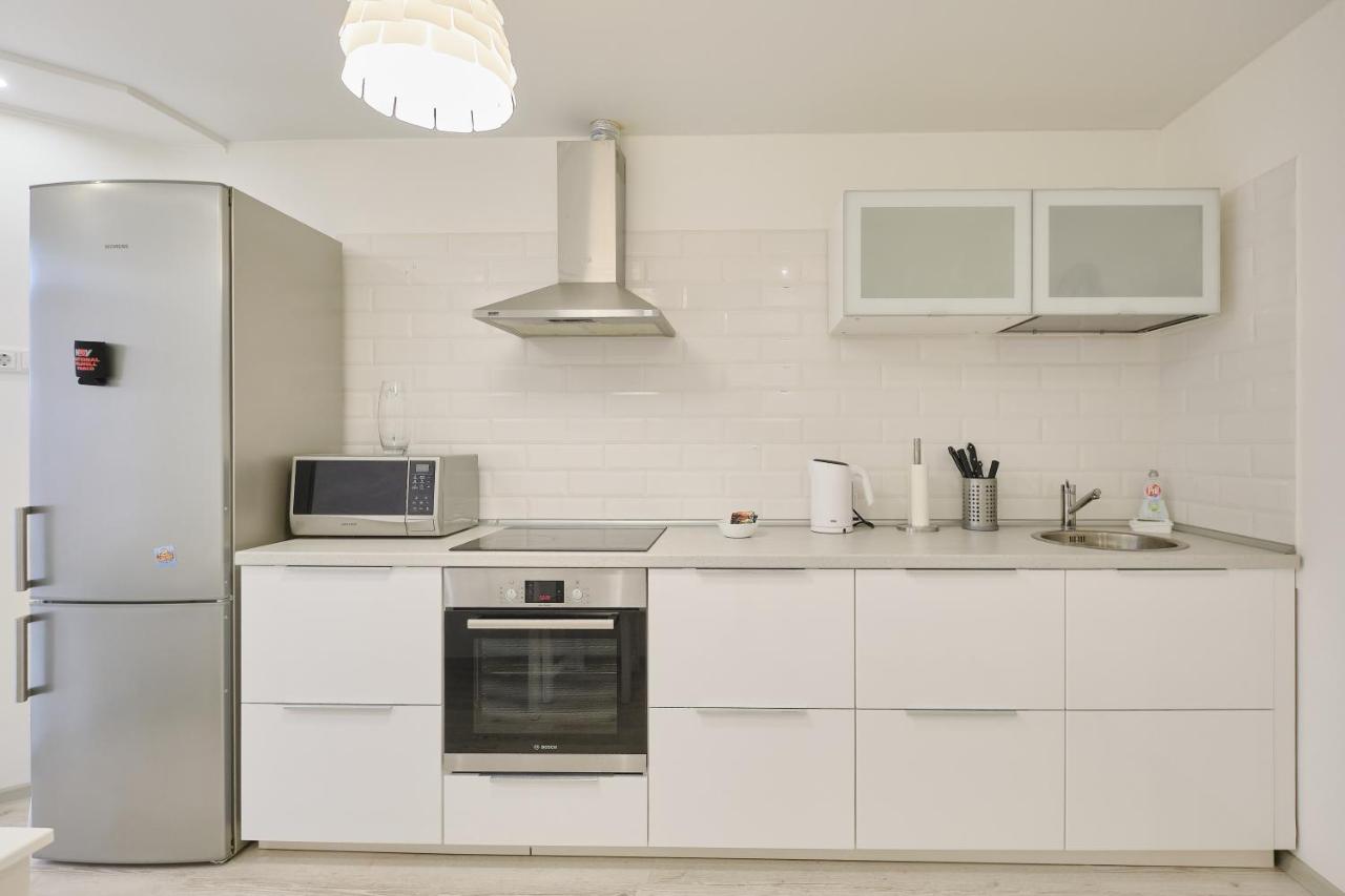 Томск: Apartment Petrovskie on Frunze 46