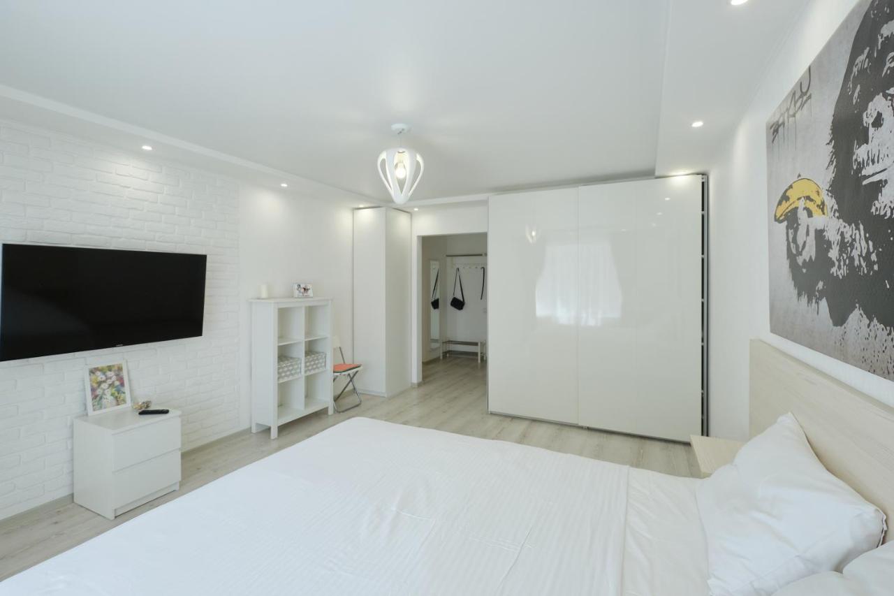 Томск: Apartment Petrovskie on Frunze 46