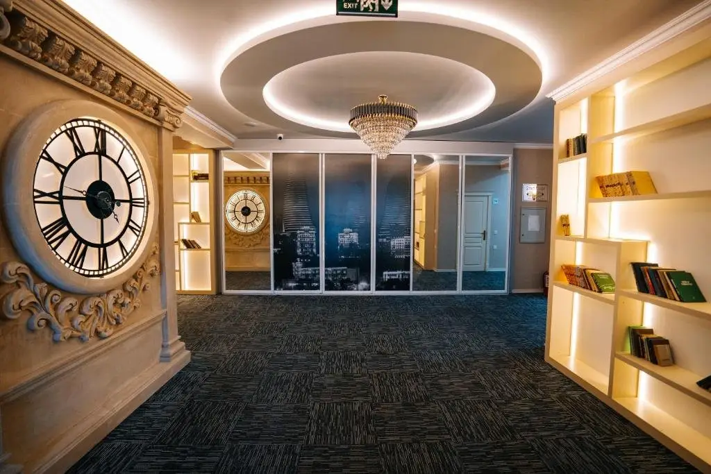 Баку: Отель The Clocktower (by travel agency)