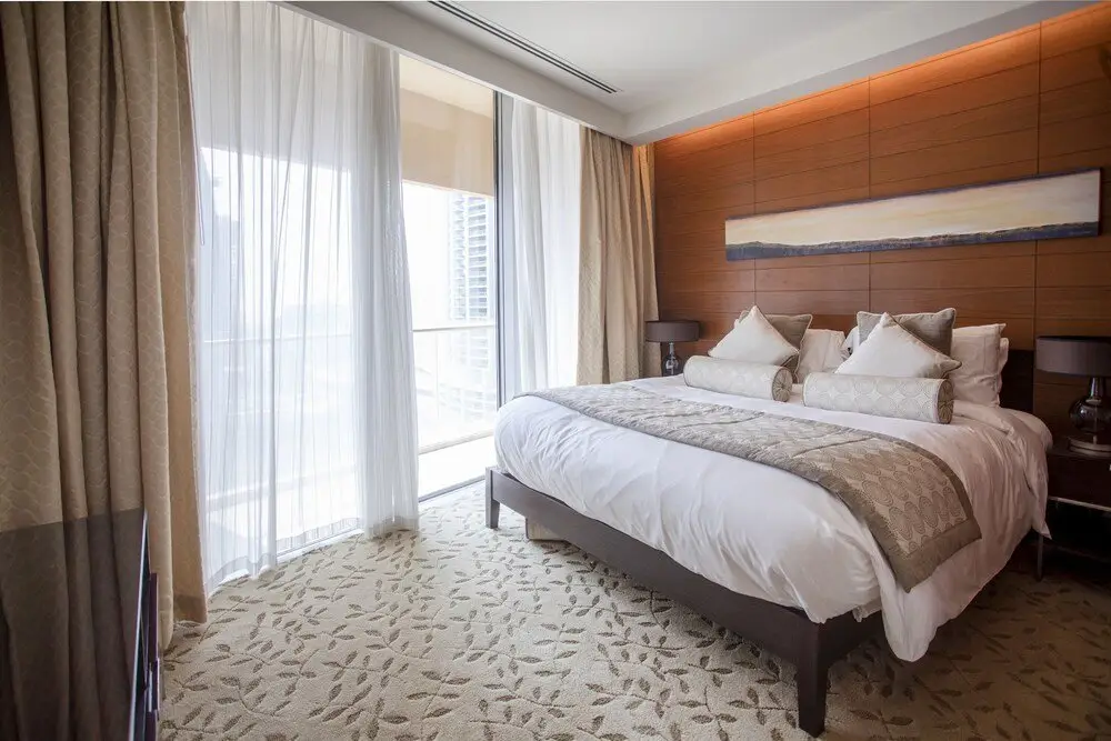 Дубай: Ultimate Luxury at Fashion Avenue Dubai Mall Residences