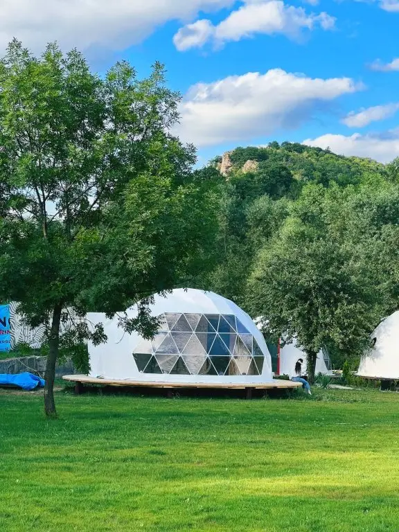 Одзун: Отель Domes Town by ANGAR