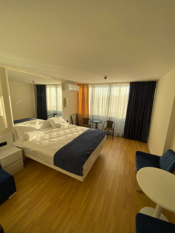 Батуми: Апарт-отель MyGeorgia LLC Orbi City
