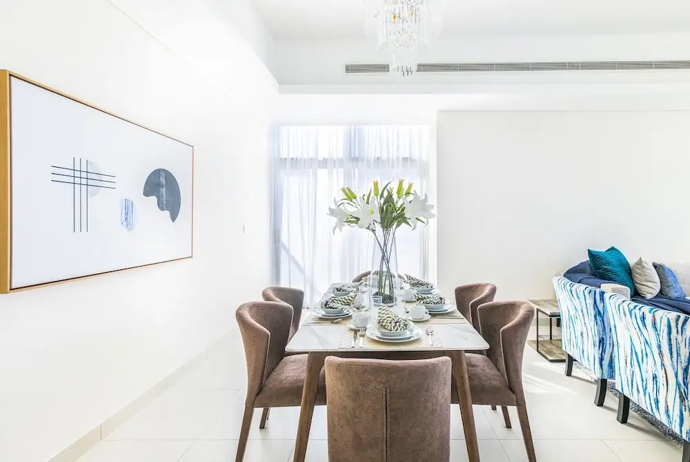 Дубай: Driven Holiday Homes - Mada Residences