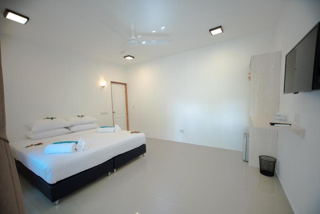 Атолл Алиф-Алиф: Lagoon Villa Thoddoo