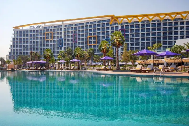 Дубай: Centara Mirage Beach Resort Dubai