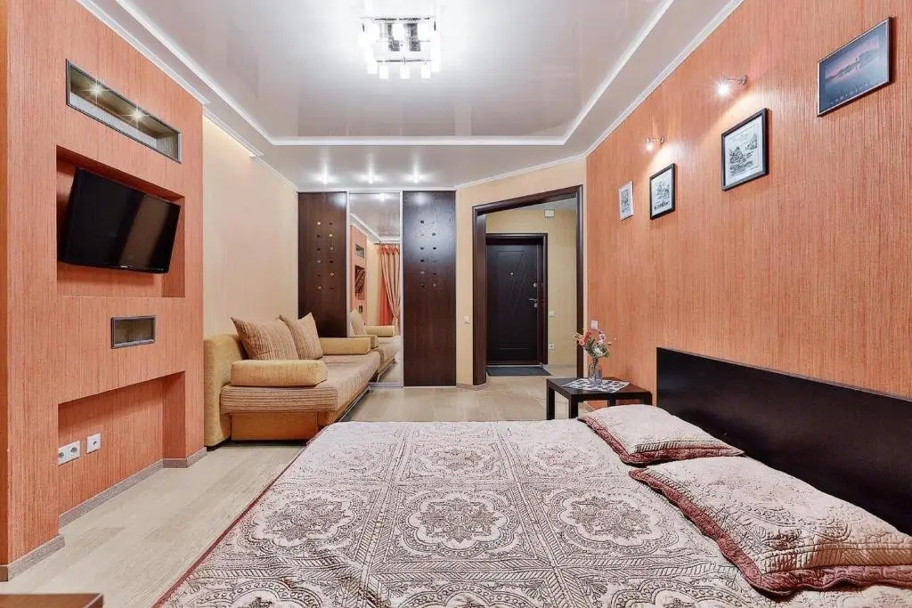 Томск: Kvart Otel Nadezhda
