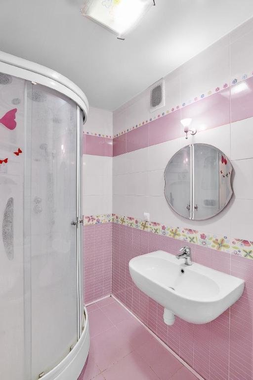 Томск: Kvart Otel Nadezhda