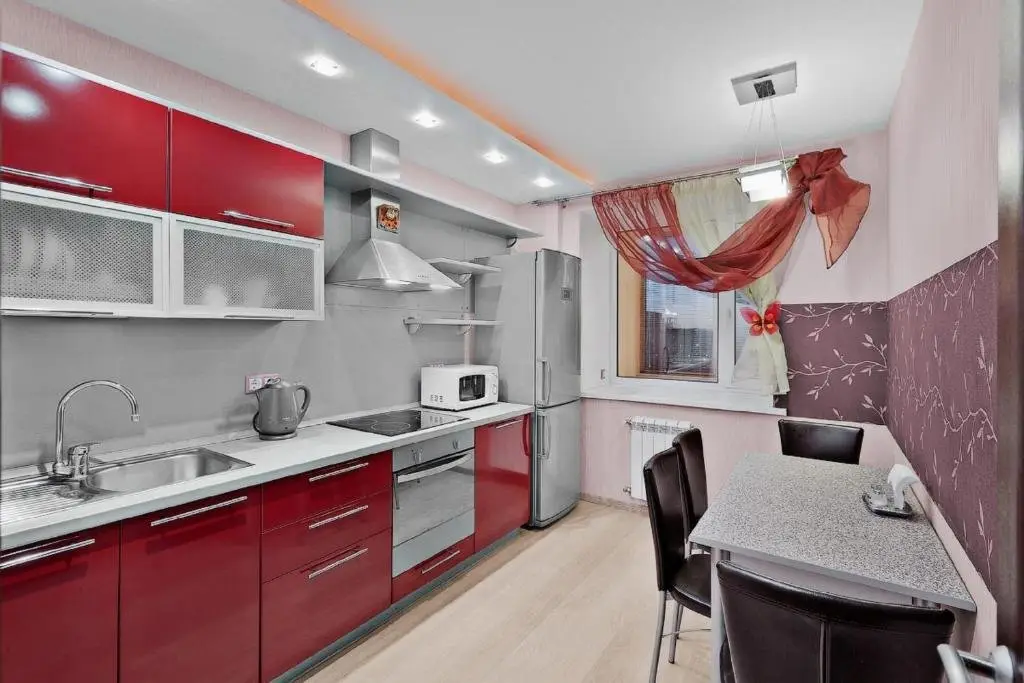 Томск: Kvart Otel Nadezhda