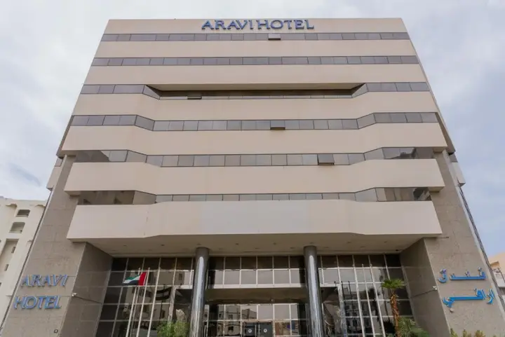 Дубай: Aravi Hotel