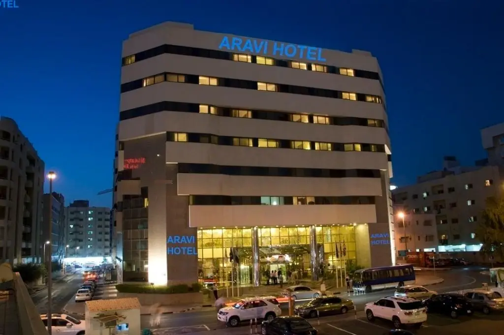 Дубай: Aravi Hotel