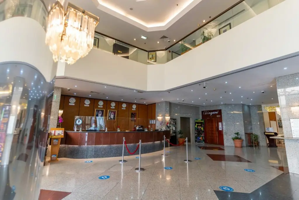 Дубай: Aravi Hotel