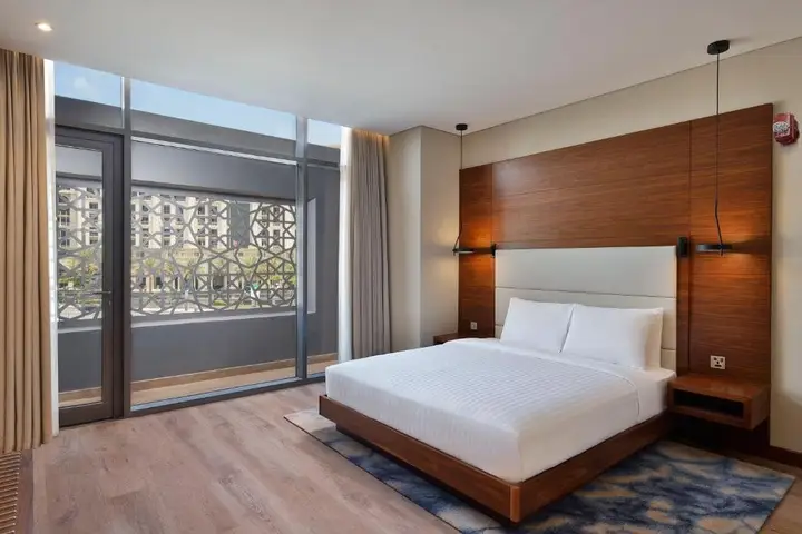 Дубай: Courtyard by Marriott Culture Village, Dubai
