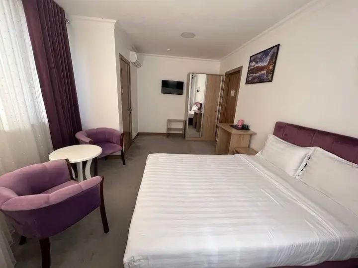 Ташкент: Aurora Hotel