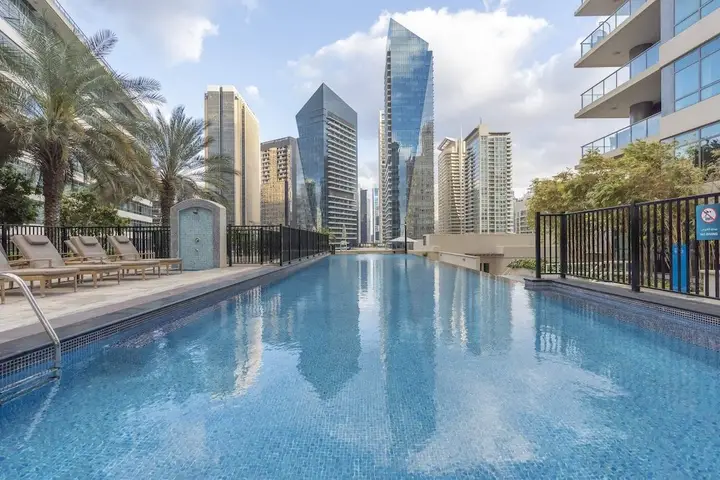 Дубай: Luxury Apartment With Panoramic-view of Dubai Marina