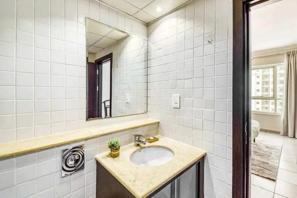 Дубай: Bright Apartment in the Heart of Marina by GuestReady