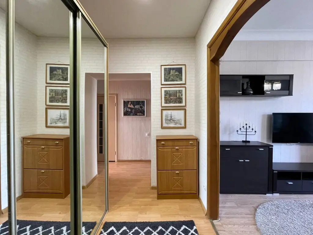 Минск: Апартаменты 2-комнатные HomeApart пр-т Независимости, 22