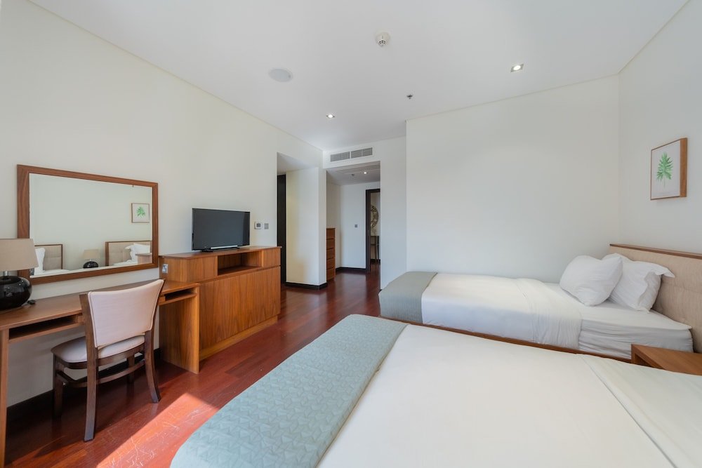 Дубай: Eden's Dubai - Anantara Palm Residences