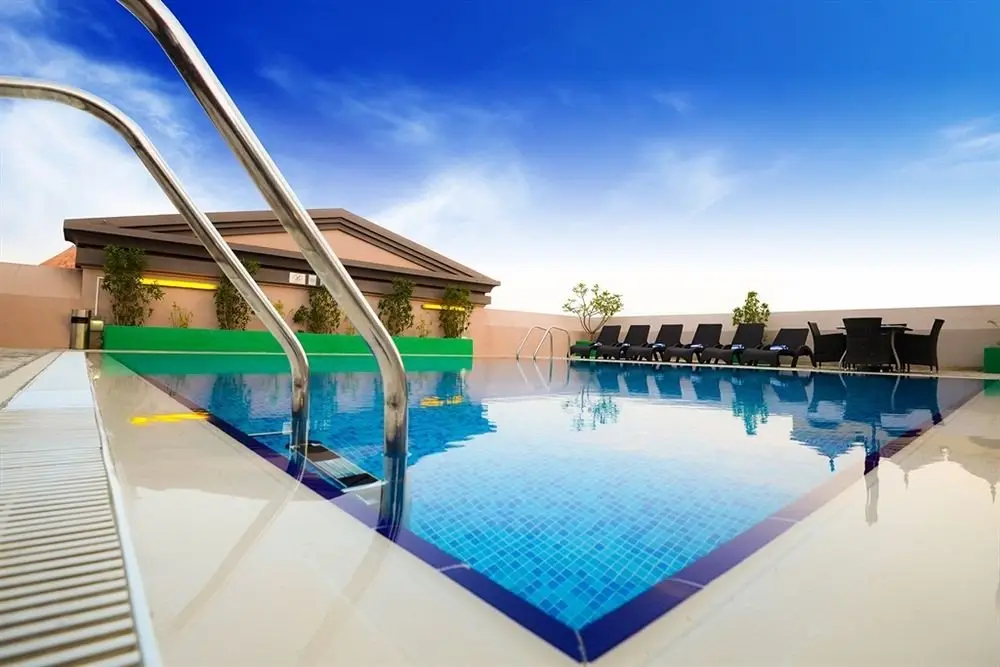 Дубай: MENA Aparthotel Al Barsha