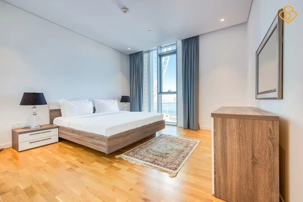 Дубай: Beautiful Large 3 B/R Apt in BlueWaters Island