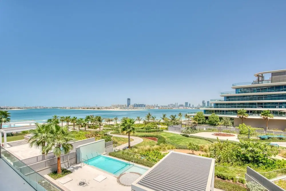 Ultra Luxurious 4 Bed Apartment — фото 1