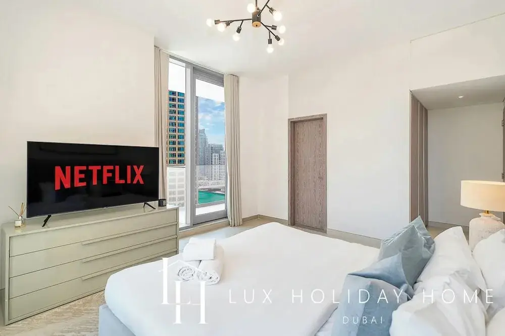 Дубай: LUX Contemporary Suite Marina View 3