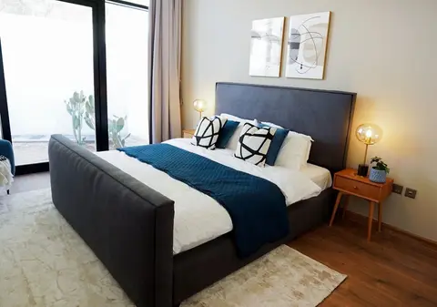 Newly Furnished 3 BR - Villa Blue in Abu Dhabi — фото 1