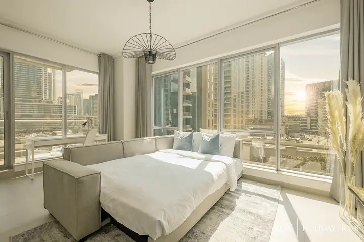 Дубай: LUX Marina Promenade 2 BR Prime location Apt