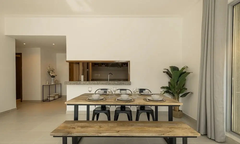 Дубай: LUX   Marina Promenade 2 BR Prime location Apt