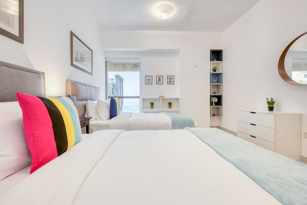 Дубай: Maison Privee - Sun Sand & Dubai Luxury at JBR Beach