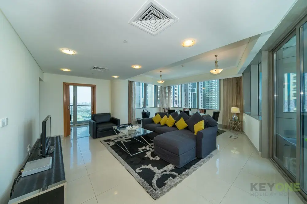 Дубай: KOHH – 2BR in Ocean Heights